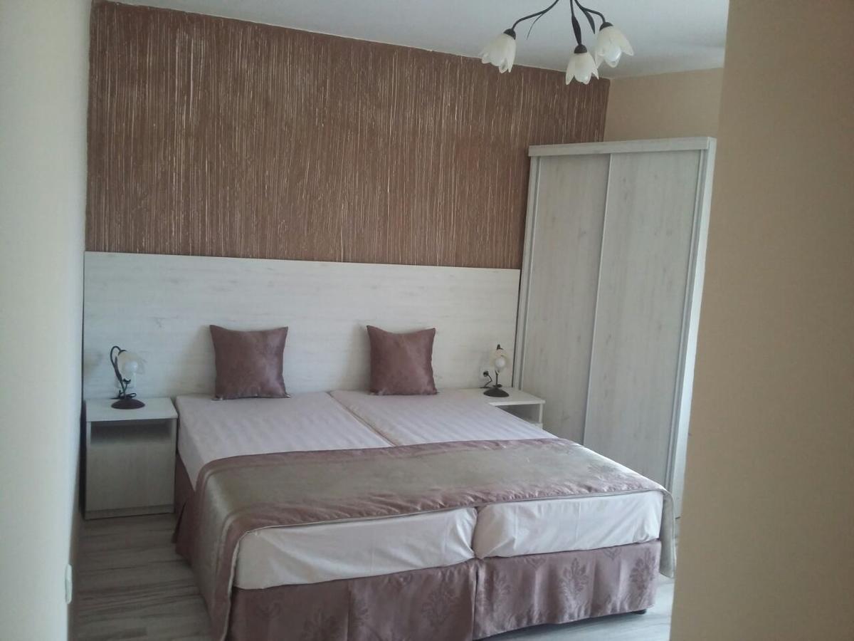 פרימורסקו Guest House Adriya מראה חיצוני תמונה