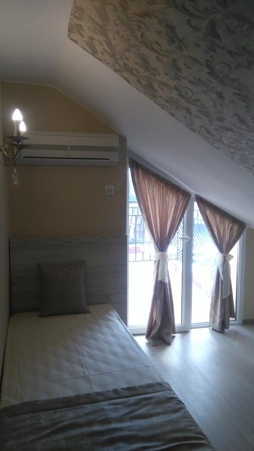 פרימורסקו Guest House Adriya מראה חיצוני תמונה