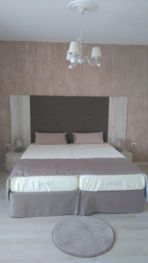 פרימורסקו Guest House Adriya מראה חיצוני תמונה
