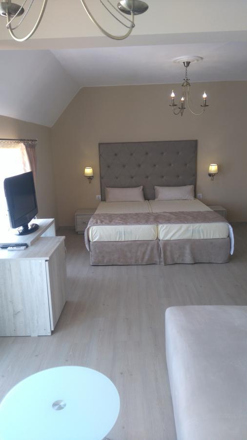פרימורסקו Guest House Adriya מראה חיצוני תמונה